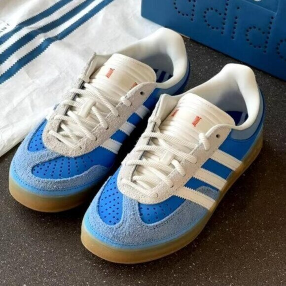 Bad Bunny San Juan Adidas Gazelle 2024 - Picture 1 of 5